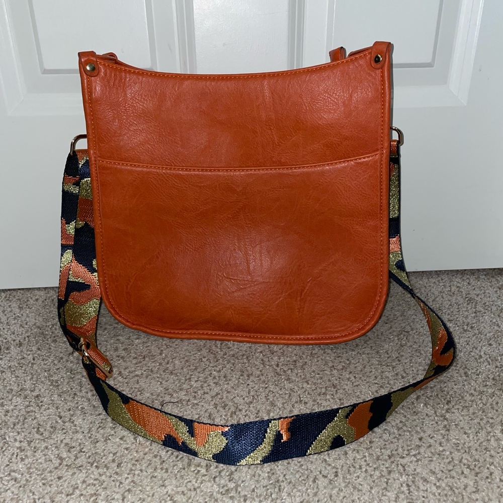 Amazon Crossbody